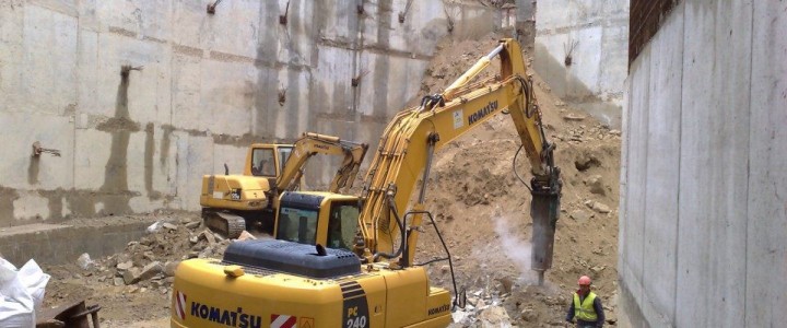 Parque Estacionamento Cardosas