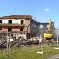 Câmara de Guimarães começou a demolir edifício para construir nova rua
